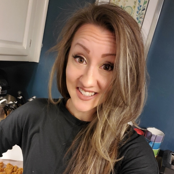 Meet your Posher, Jodi - Picture 1 of 1